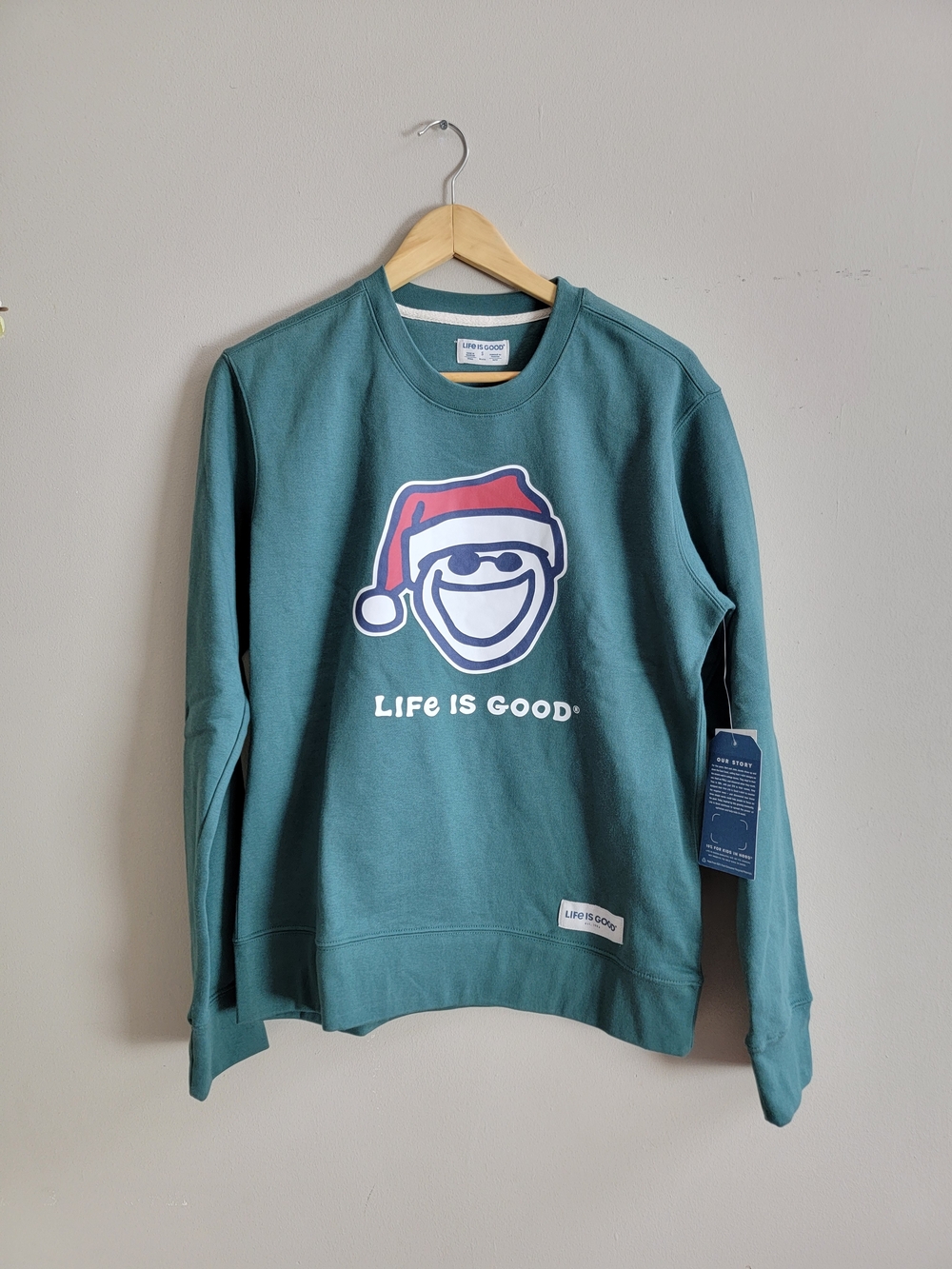 Life is Good Christmas Men's Teal Graphic Crewneck Sweatshirt